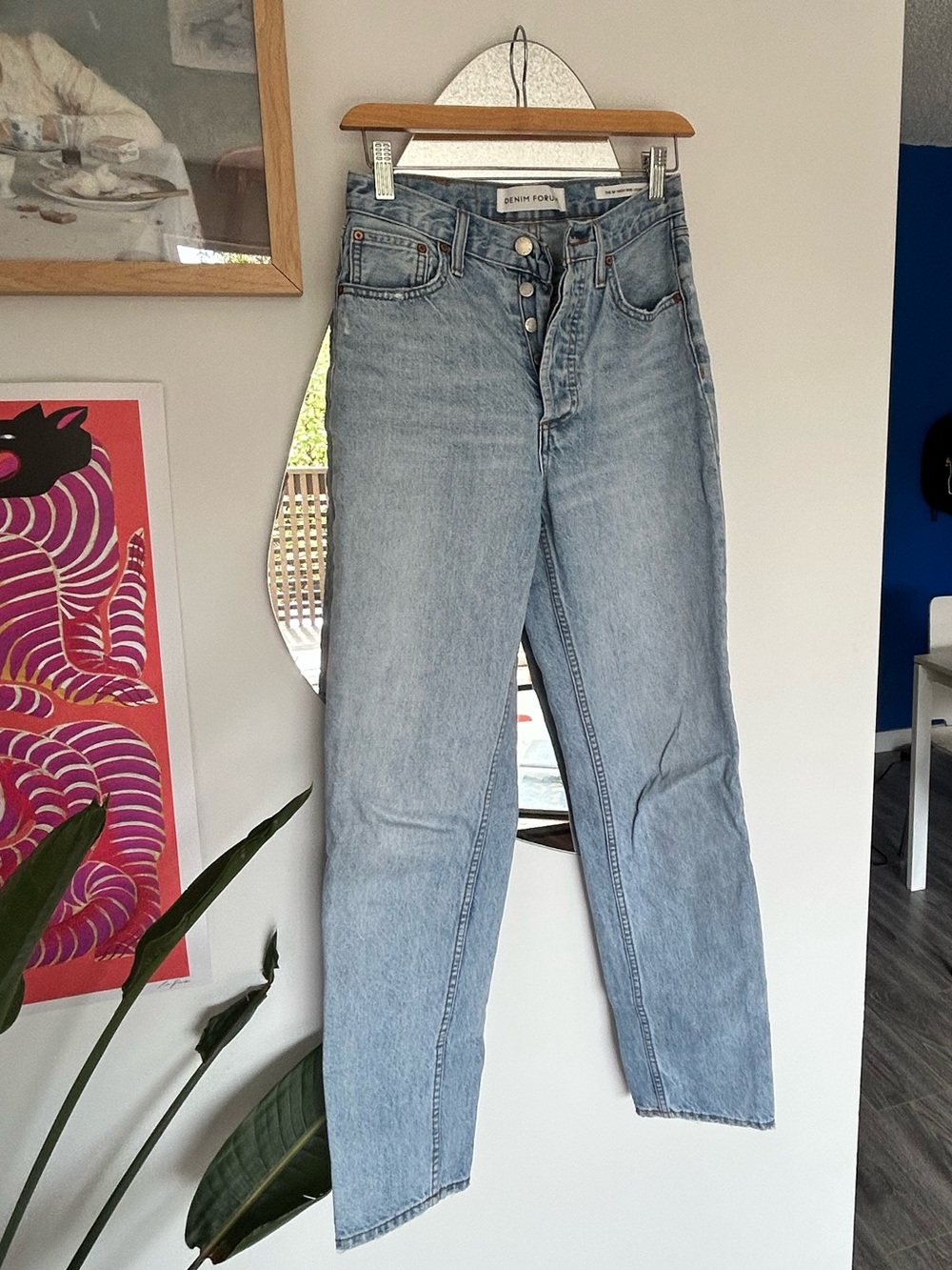 Denim Forum Boyfriend High-Rise Loose Light Blue Wash